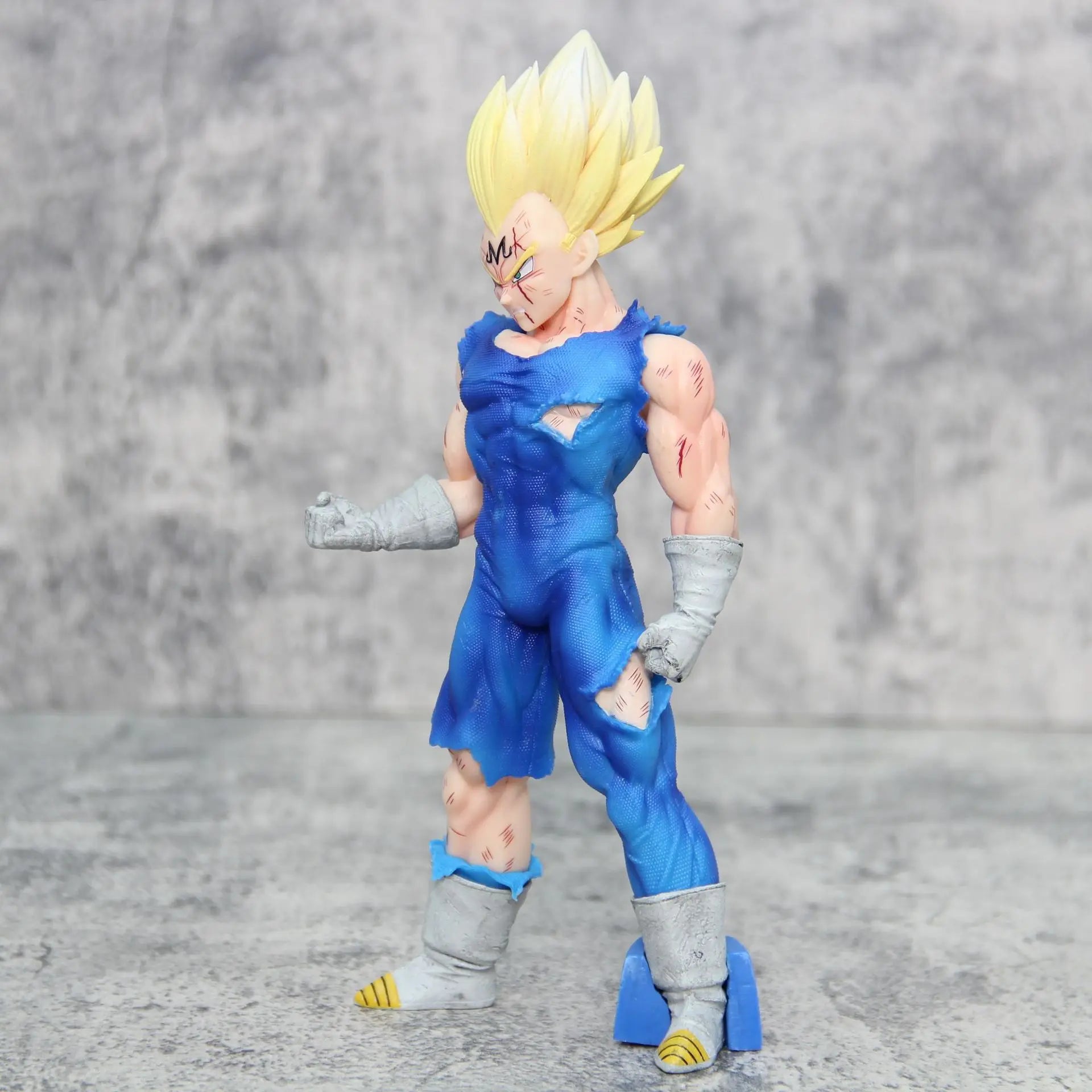 20CM-DRAGON BALL Vegeta Figurine