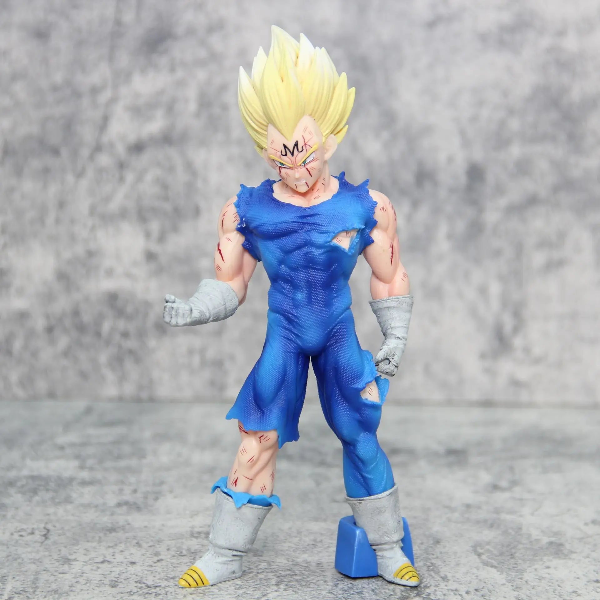 20CM-DRAGON BALL Vegeta Figurine