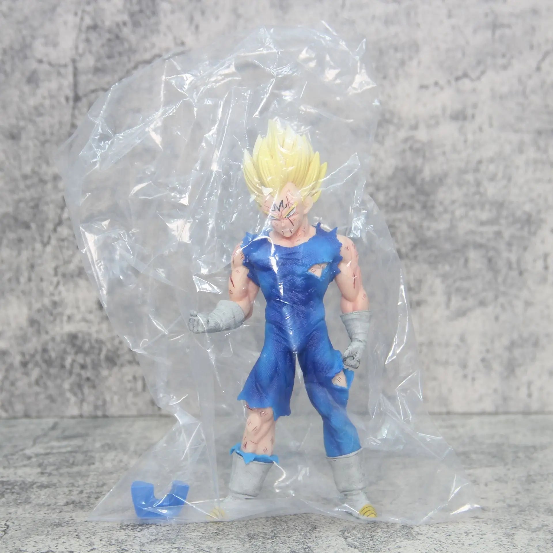 20CM-DRAGON BALL Vegeta Figurine