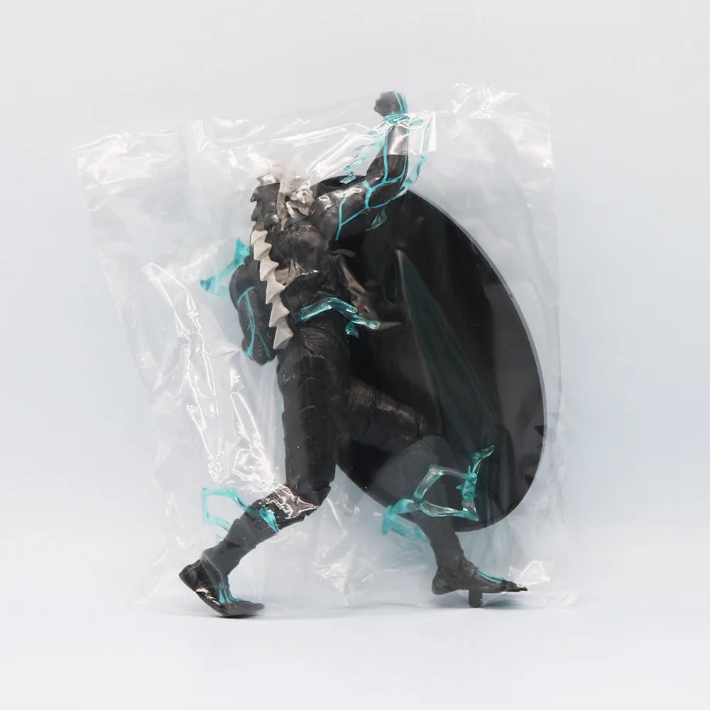 19.5CM kaiju No.8 Figure Monster Standing Posture And Punching Action Figure PVC